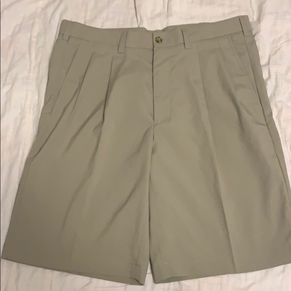 PGA Tour Gold Shorts